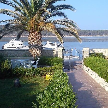 Apartments Nautica Barbat na Rabu Rom bilde